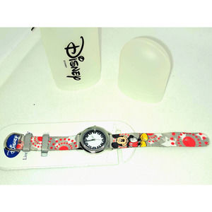 NEW - ADORABLE Disney Mickey Mouse LIVE THE STORY Watch